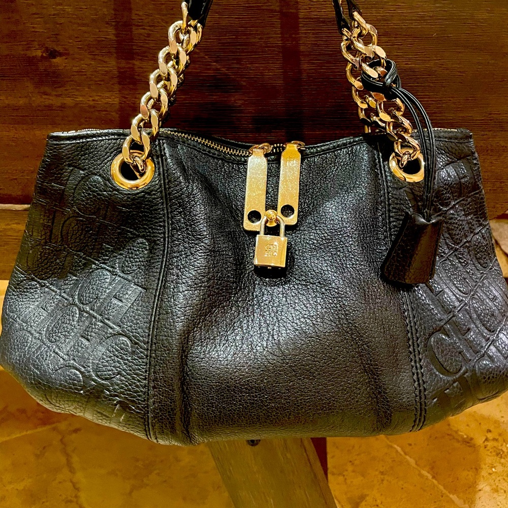 Carolina Herrera Authentic shoulder bag, Real black leather